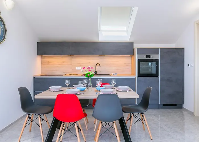 Nevia - B7 - Mpolo Apartman